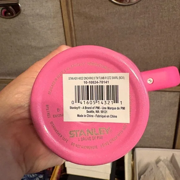 Stanley 40 Oz Pink Travel Tumbler with Handle, NIB, Straw And Topper Incl. - Picture 3 of 4